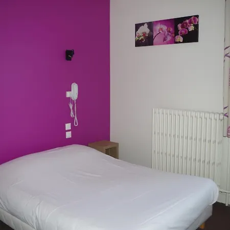 Hotel The Originals City, Le Savoy,