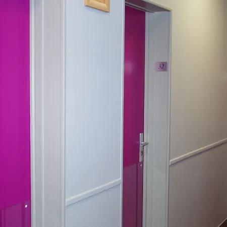 The Originals City, Le Savoy, Hotell 3*