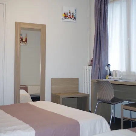 The Originals City, Le Savoy, Hotell