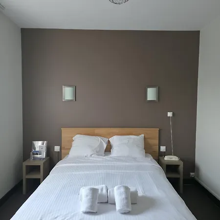 The Originals City, Le Savoy, Szálloda 3*