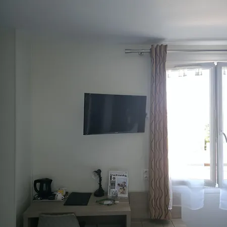 Hotel The Originals City, Le Savoy, 3*