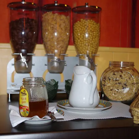 The Originals City, Le Savoy,