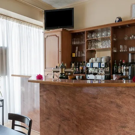 The Originals City, Le Savoy, Hotell Caen