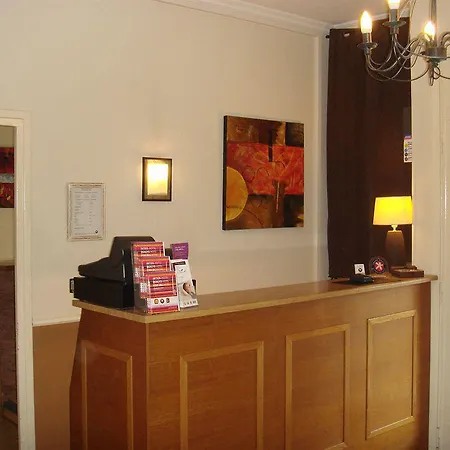 Hotel The Originals City, Le Savoy,