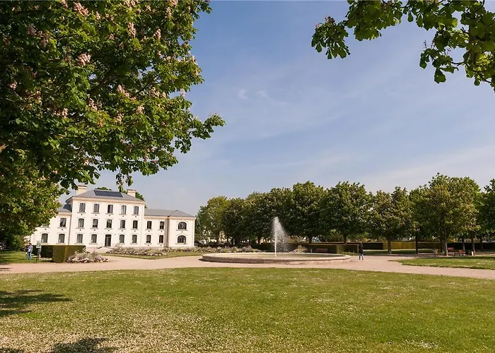 The Originals City, Le Savoy, Hotel 3*