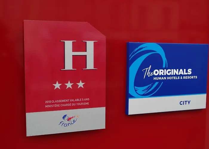 The Originals City, Le Savoy, فندق 3*